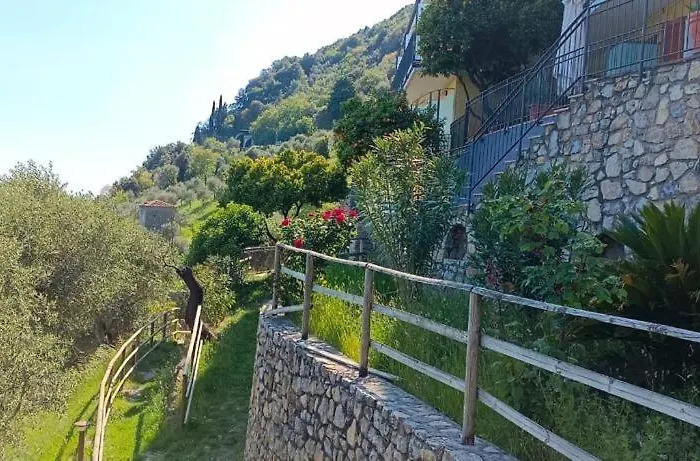 La Terrazzina فندق غارنانو